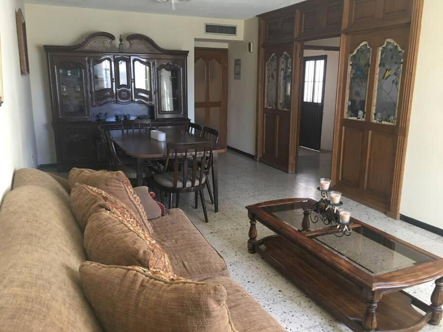 Casa Muy Comoda En Excelente Lugar Hermosillo Exterior foto
